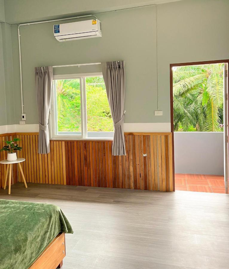 Private Room With Share Bathroom At Little Wild House Khaosok Khao Sok National Park Экстерьер фото